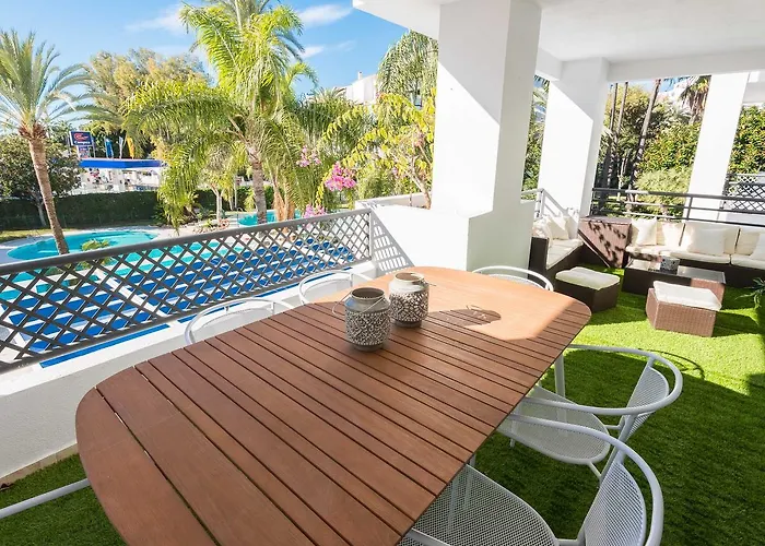 Lägenhet Vacation I Contemporary Apartment, Swimming-pool, 24-7 Security, A Minute From The Marina, The Sea And Luxury Shopping *