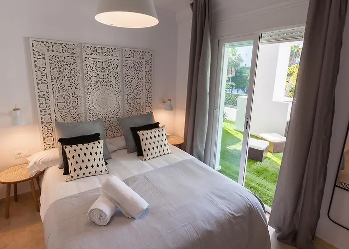 Vacation I Contemporary Apartment, Swimming-pool, 24-7 Security, A Minute From The Marina, The Sea And Luxury Shopping 公寓 马尔韦利亚