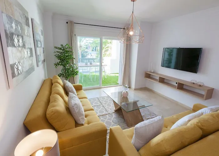 公寓 Vacation I Contemporary Apartment, Swimming-pool, 24-7 Security, A Minute From The Marina, The Sea And Luxury Shopping