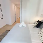 Vacation Marbella: Contemporary With Pool & Marina Proximity * Marbella