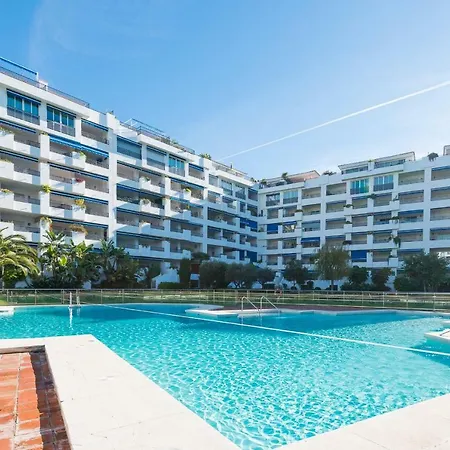 Vacation I Contemporary Apartment, Swimming-pool, 24-7 Security, A Minute From The Marina, The Sea And Luxury Shopping * ماربيا